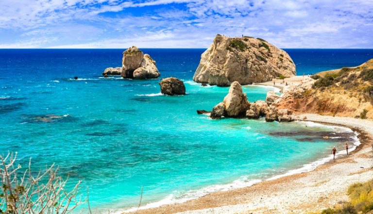 Petra tou Romiou, Kypr