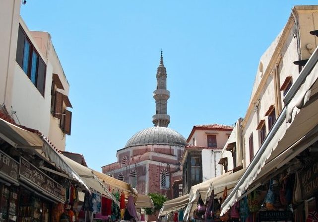 Staré město na ostrově Rhodos